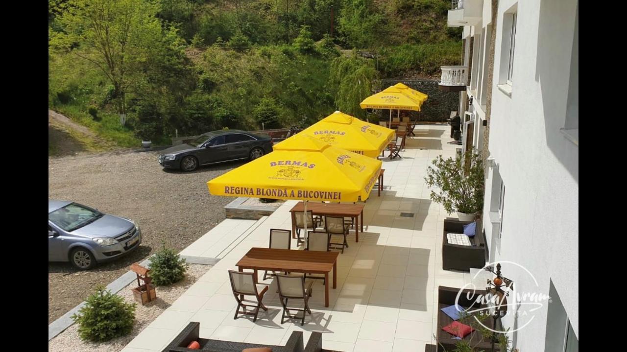 Casa Avram Hotel Sucevita Buitenkant foto
